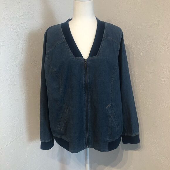 Denim&Co Jackets & Blazers - Denim & Co. Chambray Jean Jacket